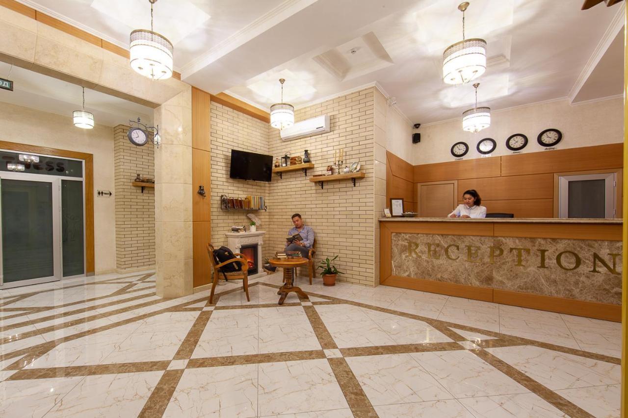 Sacvoyage Hotel Almaty Bagian luar foto