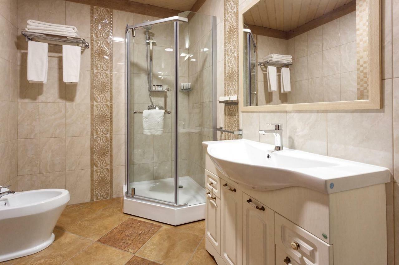 Sacvoyage Hotel Almaty Bagian luar foto