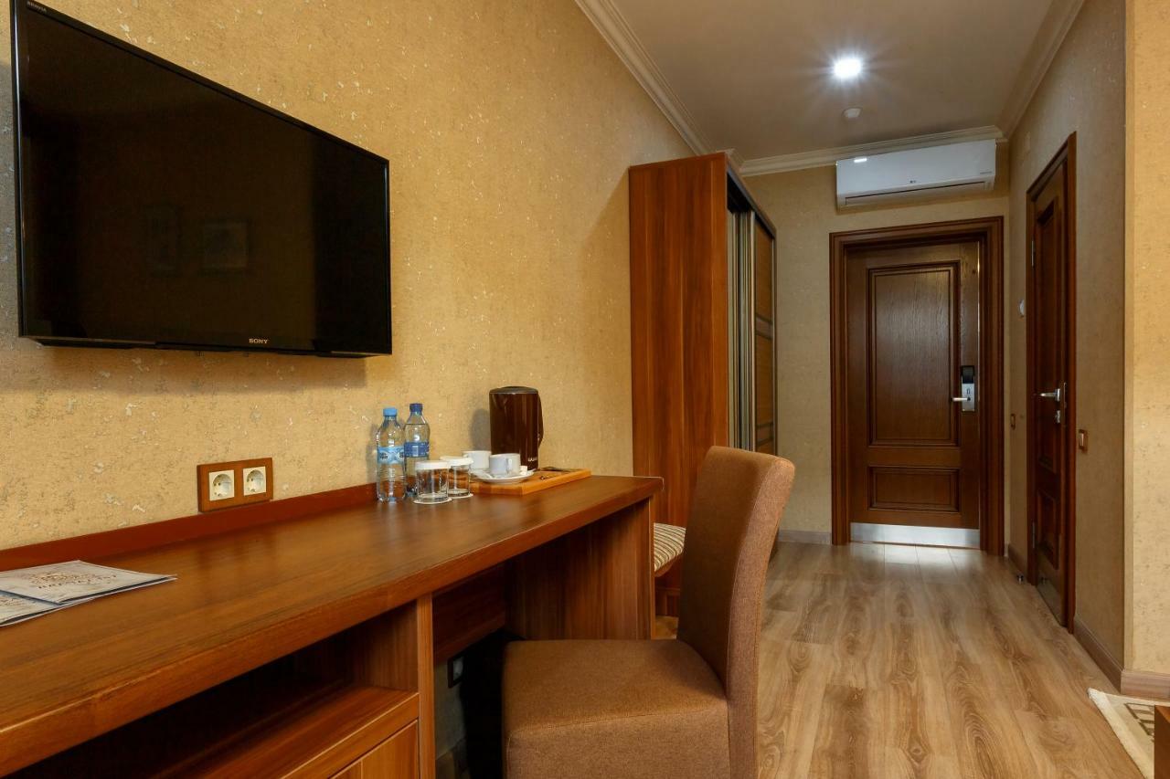 Sacvoyage Hotel Almaty Bagian luar foto